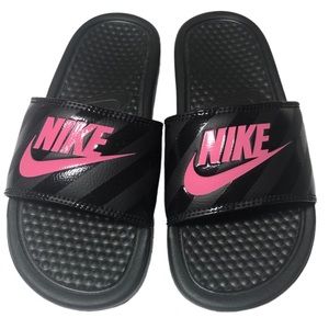 Nike slippers pink and black Outlet